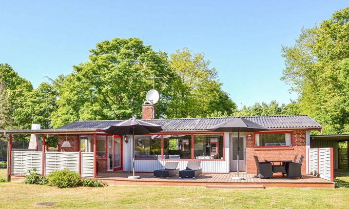 Kaldred House | Awesome home in Eskebjerg with WiFi