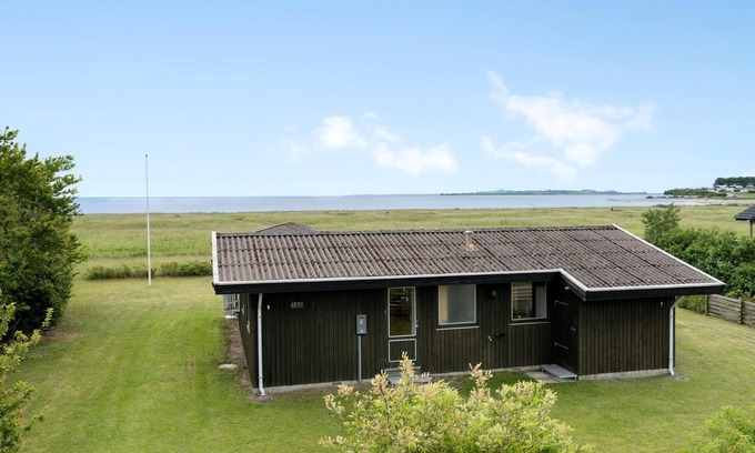 Diernæs Strandby House | Awesome home in Haderslev with WiFi