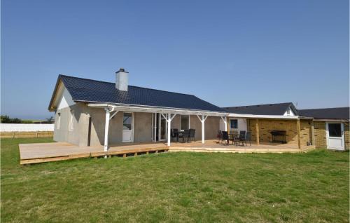 Vrist Strand House | Awesome Home In Harboøre With Kitchen