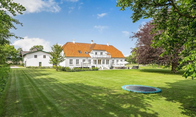 Horslunde House | Awesome home in Horslunde with WiFi
