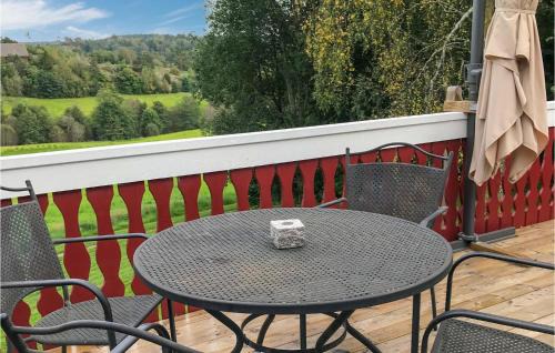 Munkedal House | Awesome Home In Munkedal With Wifi