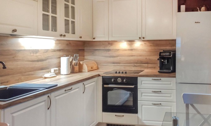 Nowe Warpno House | Awesome Home in Nowe Warpno With 3 Bedrooms and Wifi