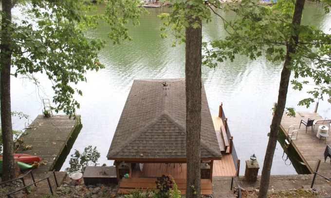 Hot Springs Village House | Awesome Waterfront Townhome on Lake DeSoto