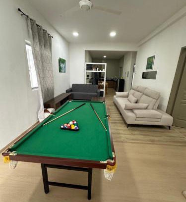 Tanah Rata Apartment | Ayaan Snookers Home 3 at Quintet Apartment with Private Parking