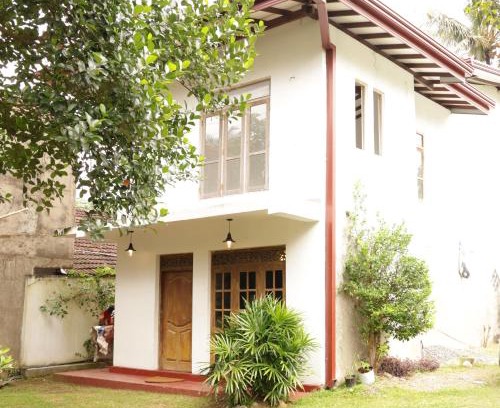 Kanuwana House | Ayubo Villa Sapphire Room
