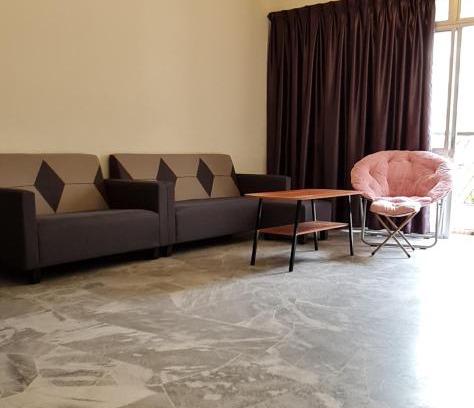 Tanjung Tanah Merah Apartment | Azalea Rose Homestay