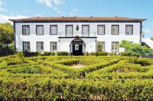 Ponta Delgada Hostel | Azores Youth Hostels - Sao Miguel