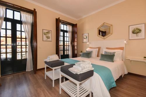 Centro / Baixa Apartment | Azulejos Duplex Apartment - Porto Downtown