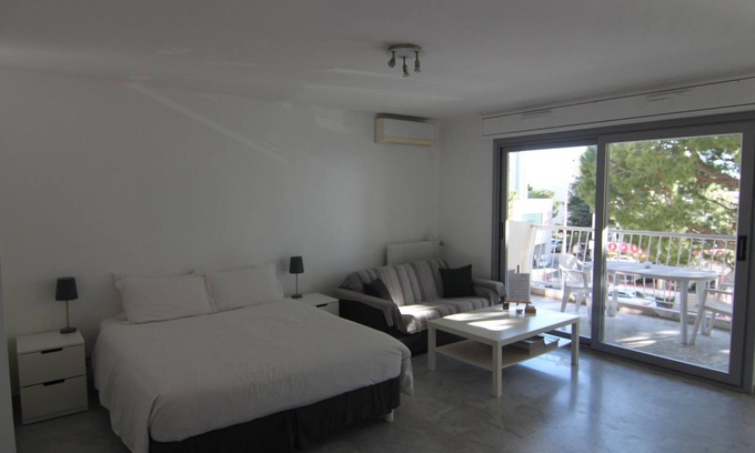 Saint-Laurent-du-Var Apartment | Azur 3000 - Studio Supérieure