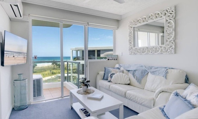 Palm Beach Apartment | Azure Beachfront Bliss~ Ocean Views~ 2 Brm Retreat