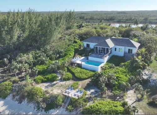 North Palmetto Point House | Azure home