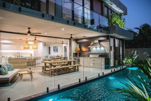 Port Douglas House | Azure Port Douglas - Luxurious & Modern