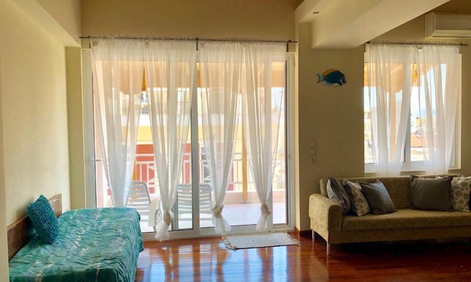 Loutraki Apartment | Azure Retreat