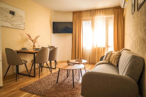 Sandanski Apartment | Azuri