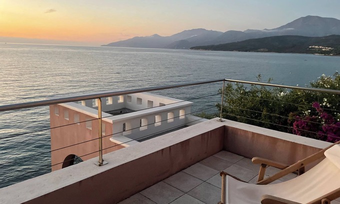 Figarella Villa | Bâtisse du 16e Siècle en Front de mer