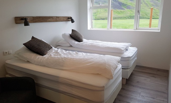 Blonduos House | Bólstaðarhlíð Guesthouse