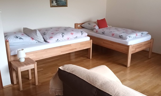 Buches Apartment | Büdingen 1-room apartment bright and suitable for allergy sufferers