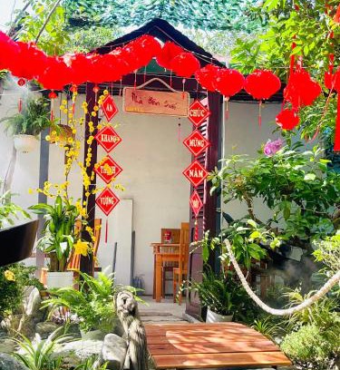 La Gi House | Bơ Homestay by Nhà Bên Suối