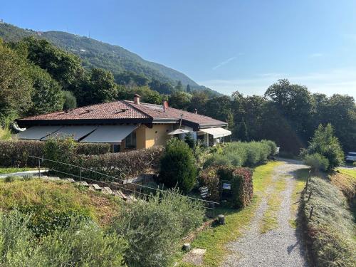 Almenno San Bartolomeo Bed & Breakfast | b&b alrobale