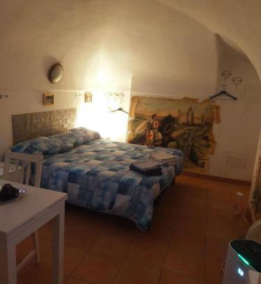 Seborga Bed & Breakfast | B&B Antico Castello