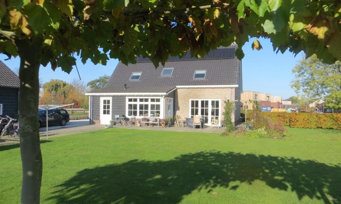 Kapelle Bed & Breakfast | B&B Biesehof