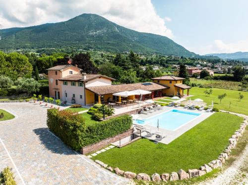 Caprino Veronese Bed & Breakfast | B&B Ca' Marognole