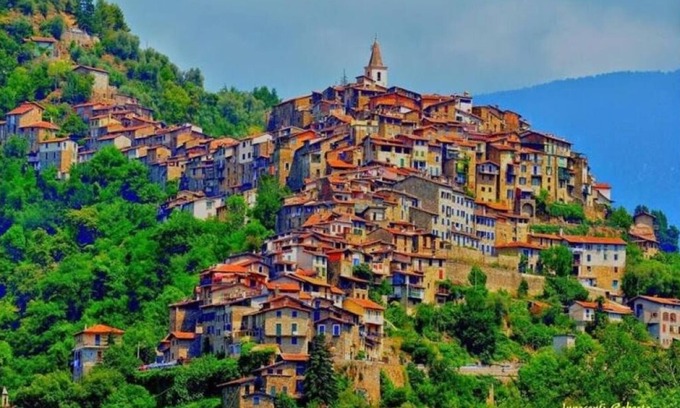 Apricale House | B&B Da Marta: Quadruple Room