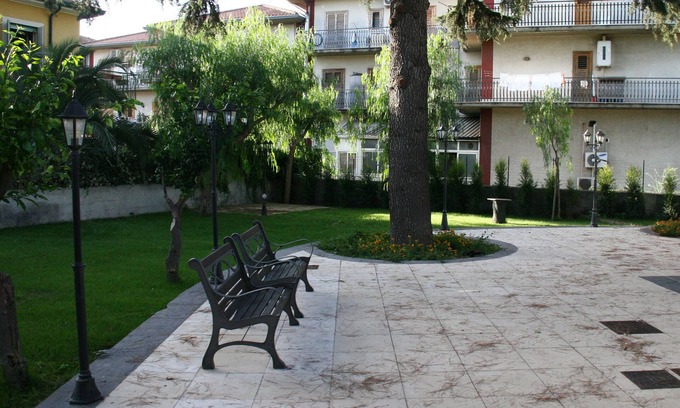 Tremestieri Etneo Bed & Breakfast | B&B Etna Country - Iris room
