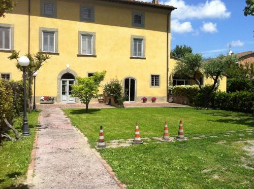 Cascina Apartment | B&B Glicine e Luna