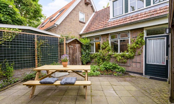 Hoofddorp House | B&B Hendricus