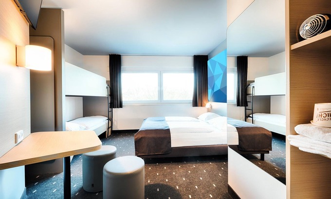 Karlsdorf Hotel | B&B HOTEL Bruchsal-Karlsdorf