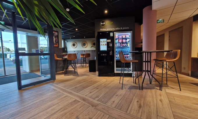Riom Hotel | B&B HOTEL Clermont-Ferand Nord Riom