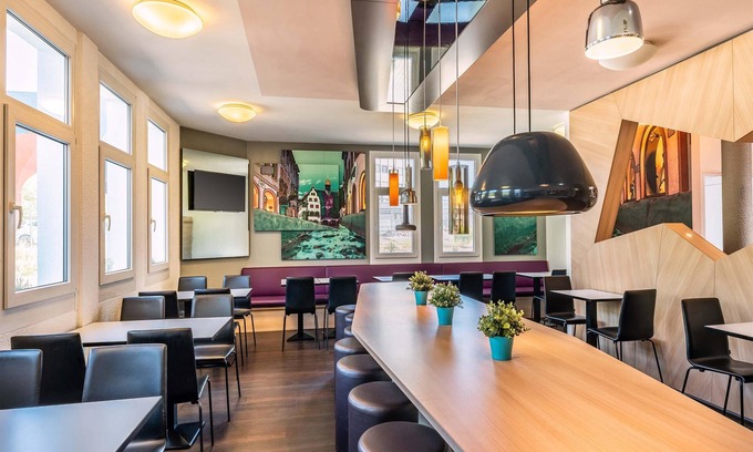Bruhl Hotel | B&B Hotel Freiburg-Nord