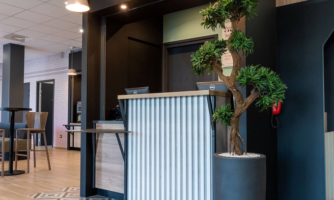 Biard Hotel | B&B HOTEL Poitiers Aéroport