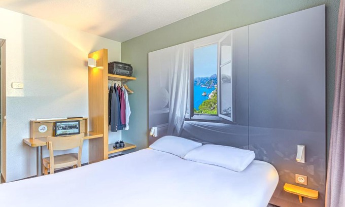 Salon-de-Provence Hotel | B&B HOTEL Salon de Provence
