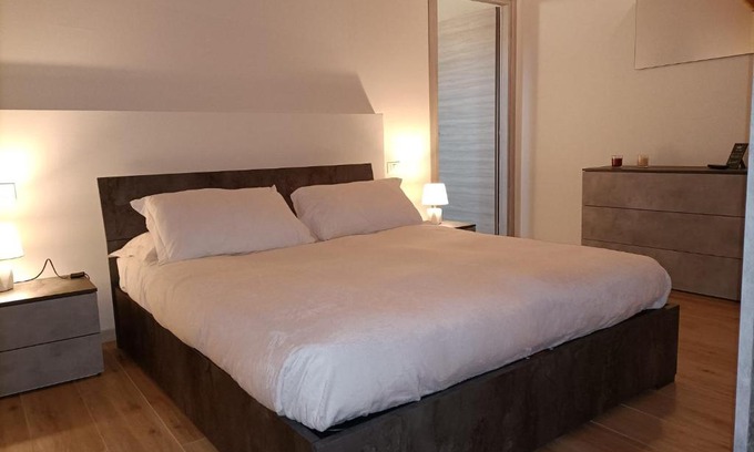 Berzo San Fermo Bed & Breakfast | B&B in Fattoria
