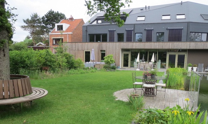 Mariakerke Bed & Breakfast | B&B Jan Van Ghent