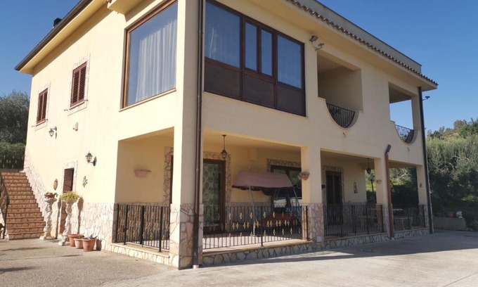Termini Imerese Bed & Breakfast | B&B La Fenice