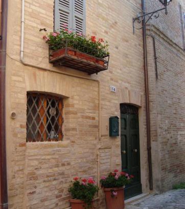 Fermo Bed & Breakfast | B&B La Lanterna