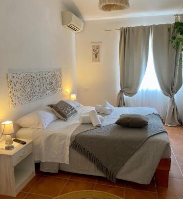Sa Castangia Bed & Breakfast | B&B La Pitraia