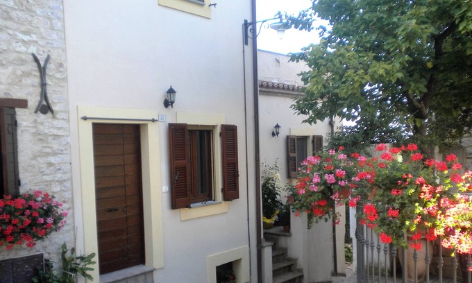 Valtopina Bed & Breakfast | B&B La Terrazza sul Borgo