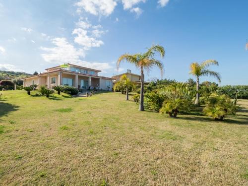 Poggio dei Pini Bed & Breakfast | B&B Le Bouganville