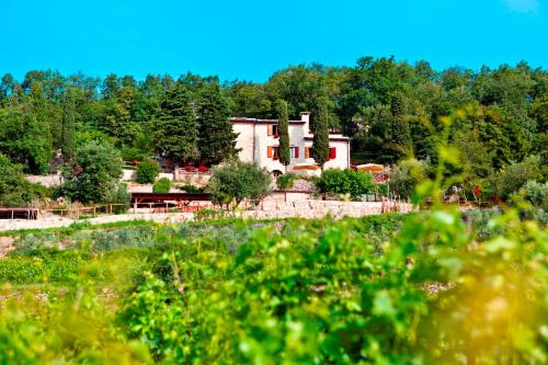 Fumane Bed & Breakfast | B&B Le Corone