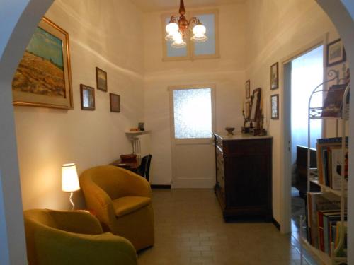 Serra de' Conti Bed & Breakfast | B&B Le Stanze del Chiostro