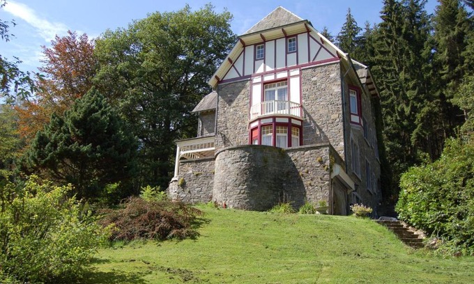 Lorcy Bed & Breakfast | B&B Les Genêts