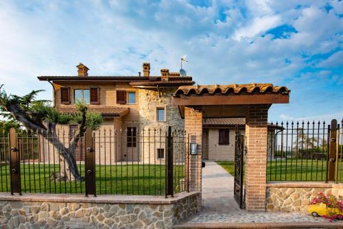 Osimo Bed & Breakfast | B&B Madonna Carradori Country
