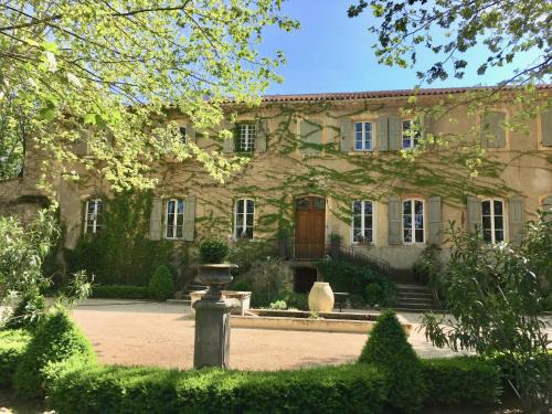 Gemenos Bed & Breakfast | B&B Maison d'Hôtes - Château de Jouques