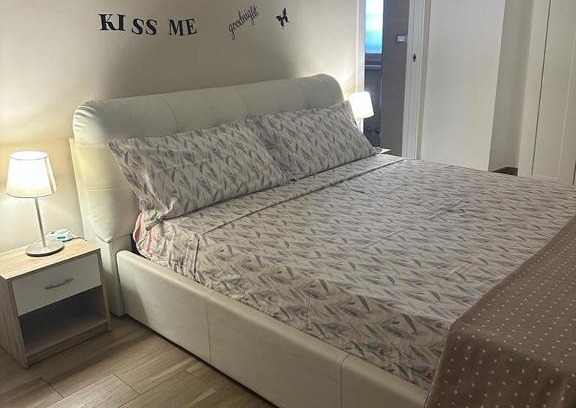 Foggia Bed & Breakfast | B&B Piano Romano -con parcheggio privato gratuito-