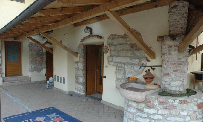 Cognola Bed & Breakfast | B&B Rosso Pila
