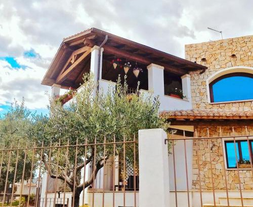 Girasole Bed & Breakfast | B&B S’ Orgiola